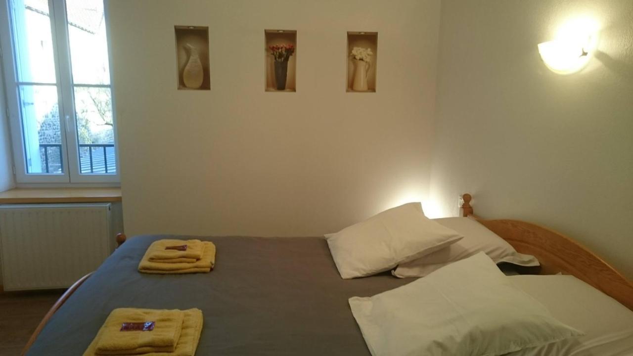 Chambres D'Hotes De L'Auberge L'Astrassadou Rezentieres ภายนอก รูปภาพ
