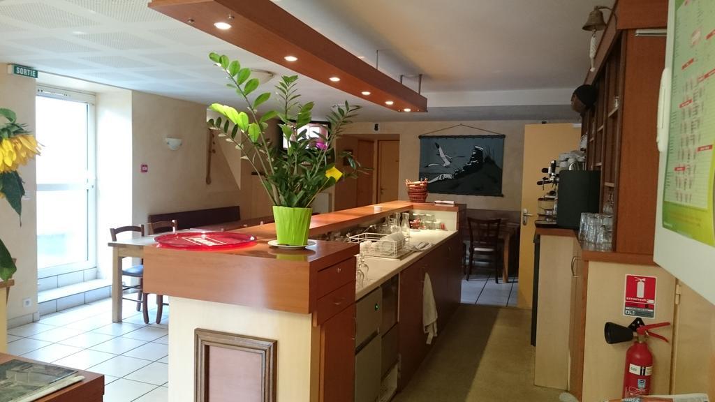 Chambres D'Hotes De L'Auberge L'Astrassadou Rezentieres ภายนอก รูปภาพ