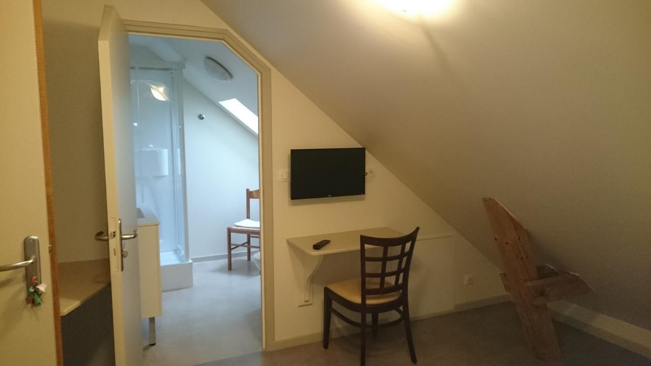 Chambres D'Hotes De L'Auberge L'Astrassadou Rezentieres ภายนอก รูปภาพ